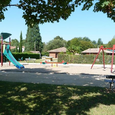 Gites De La Garenne Nérac Exterior foto